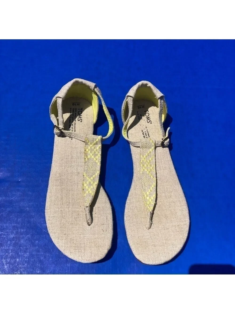 Toms yellow patterned